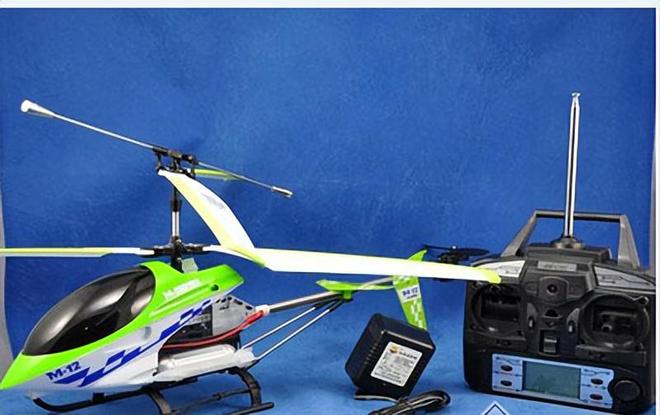 全球领着大疆硬刚美国身价直逼500亿！z6尊龙网站登录入口汪滔：八年持续登顶(图9)